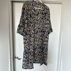 LOFT tropical 3/4 sleeve coverup